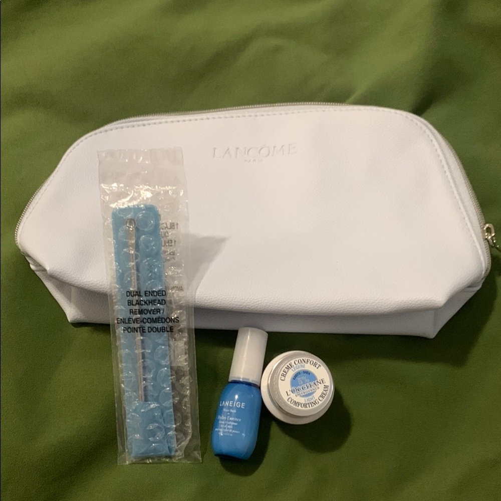New White Lancôme Cosmetic bag bundle